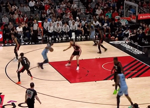 1770551620756051698.gif 3.gif